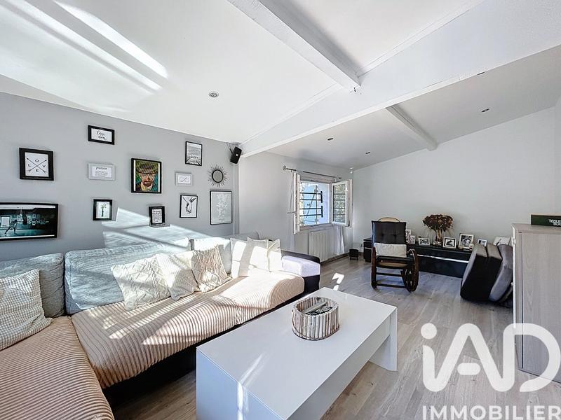 Maison - 185 m² - 7 pièces