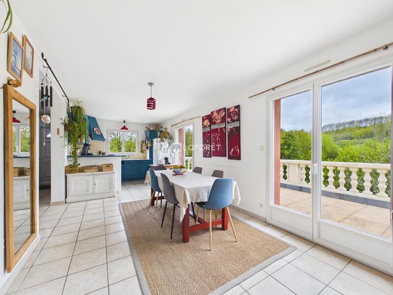 Maison - 113 m² - 7 pièces