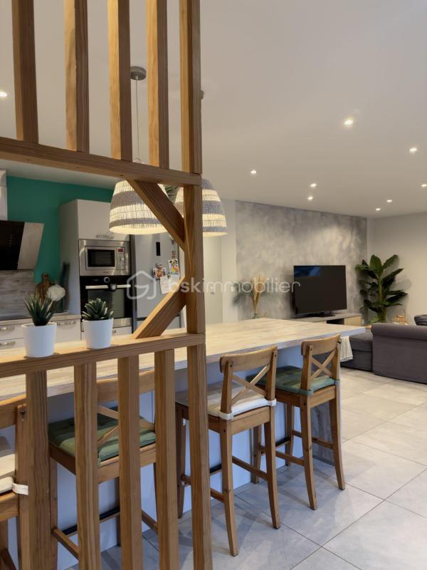 Maison - 94 m² - 4 pièces