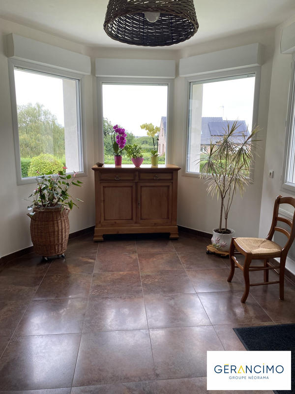 Maison - 216 m² - 8 pièces