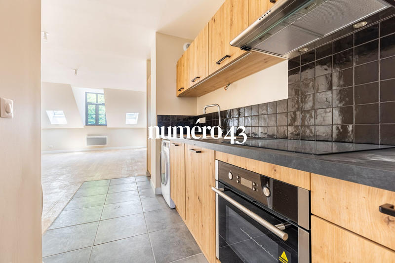 Duplex - 67 m² - 4 pièces