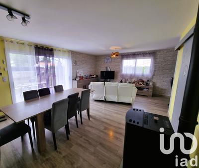 Maison - 107 m² - 6 pièces