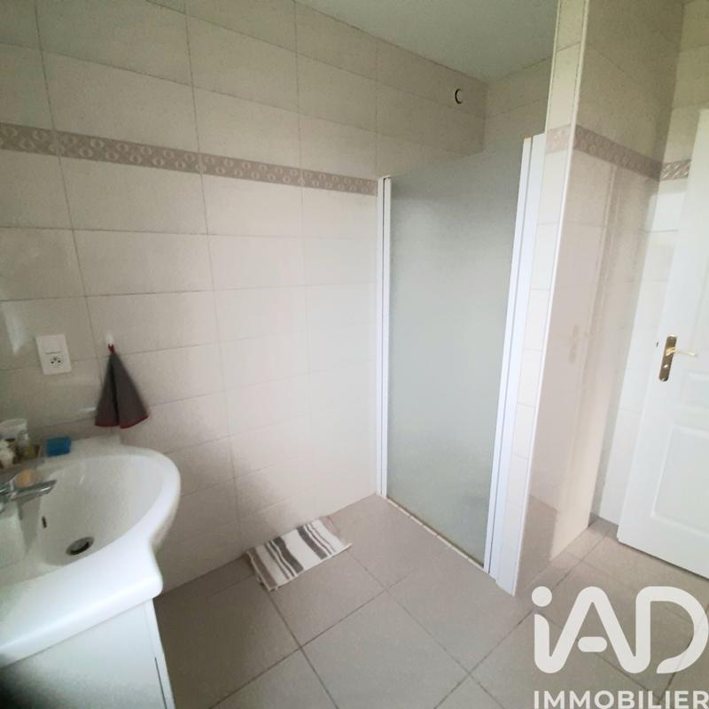 Maison - 98 m² - 5 pièces