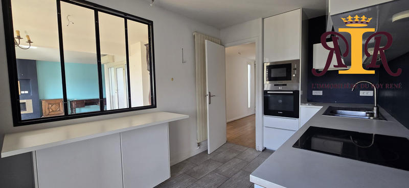 Appartement - 150 m² - 5 pièces