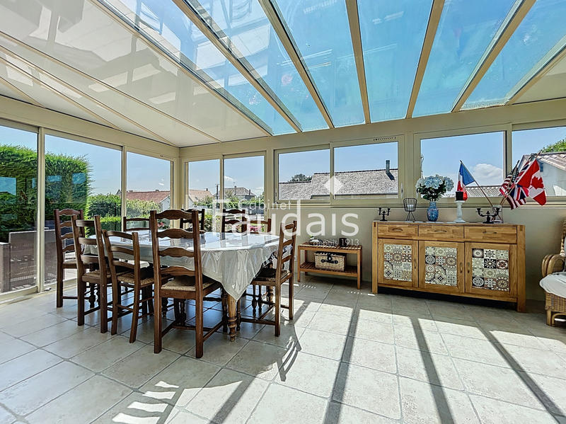 Maison - 107 m² - 6 pièces