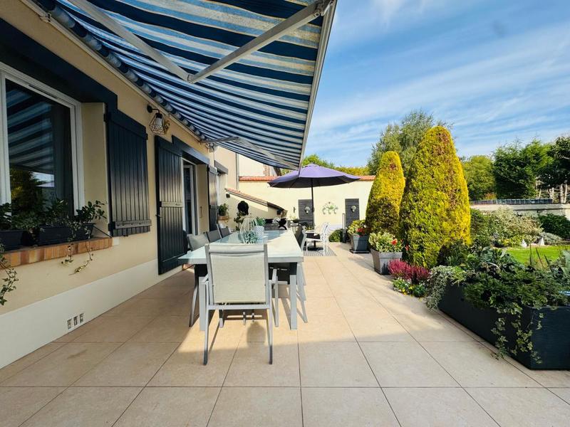 Maison de ville - 118 m² - 6 pièces