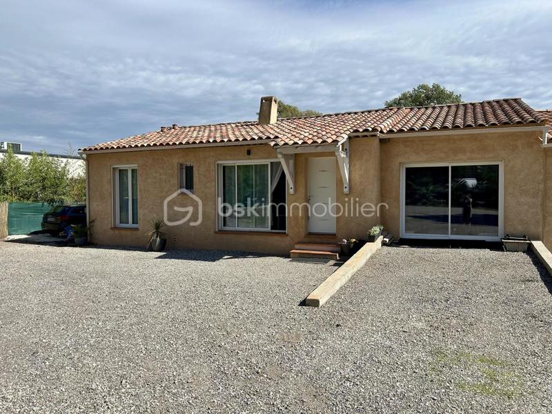 Maison - 83 m² - 5 pièces