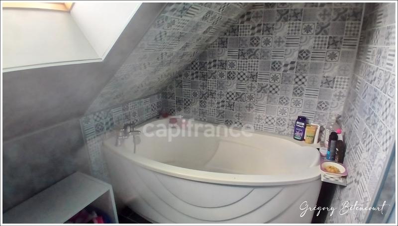 Maison - 137 m² - 6 pièces