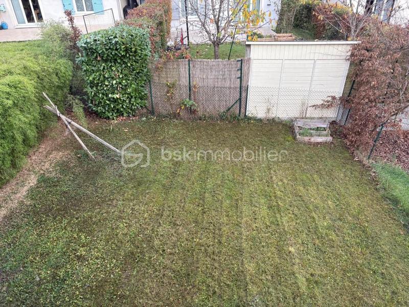 Maison - 94 m² - 5 pièces