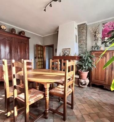 Maison de village - 115 m² - 6 pièces