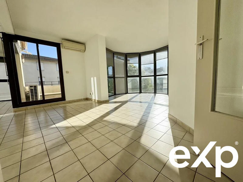 Appartement - 89 m² - 3 pièces