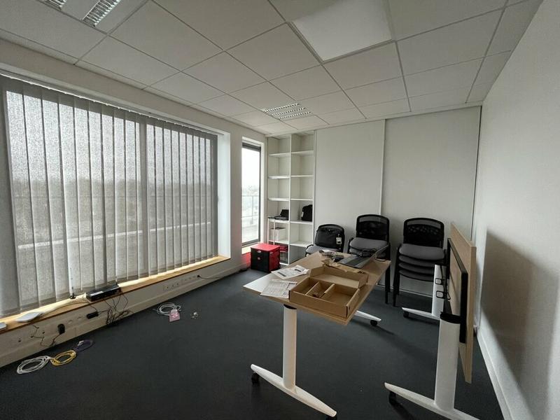 Bureau - 140 m²