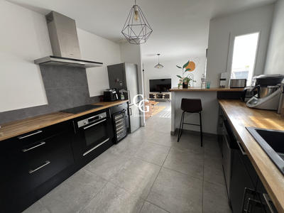 Maison - 112 m² - 5 pièces