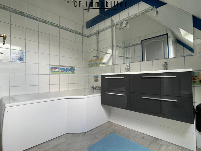 Maison - 150 m² - 6 pièces