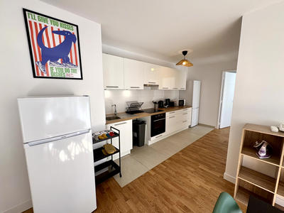 Chambre - 23 m² - 6 pièces