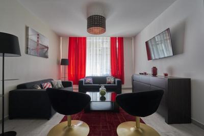 Maison - 150 m² - 8 pièces