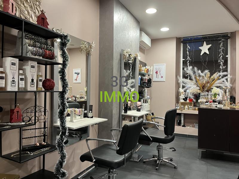 Immeuble - 185 m² - 6 pièces