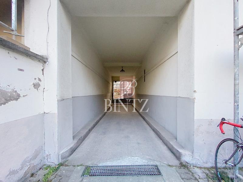 Parking / Garage - 15 m²