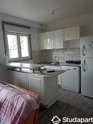 Chambre - 11 m² - 1 pièce