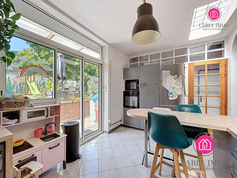 Maison - 110 m² - 5 pièces