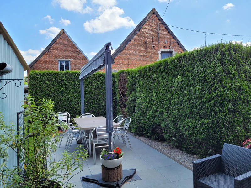 Maison - 223 m² - 9 pièces