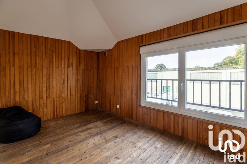 Maison - 179 m² - 13 pièces