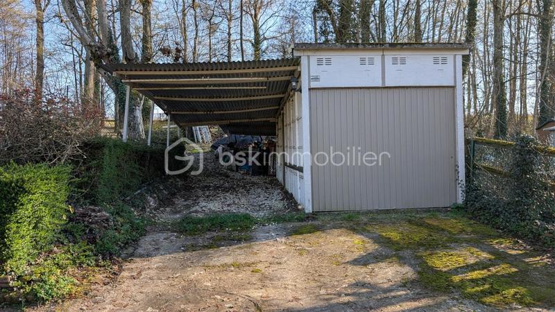 Maison traditionnelle - 170 m² - 8 pièces