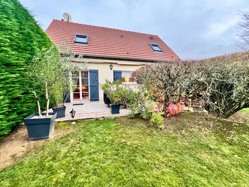 Maison - 105 m² - 5 pièces