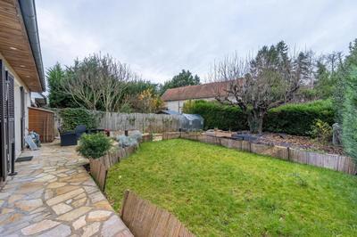 Maison - 102 m² - 5 pièces