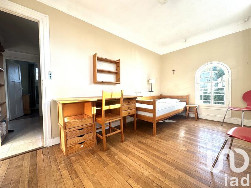 Maison - 289 m² - 10 pièces