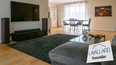 Maison - 175 m² - 9 pièces