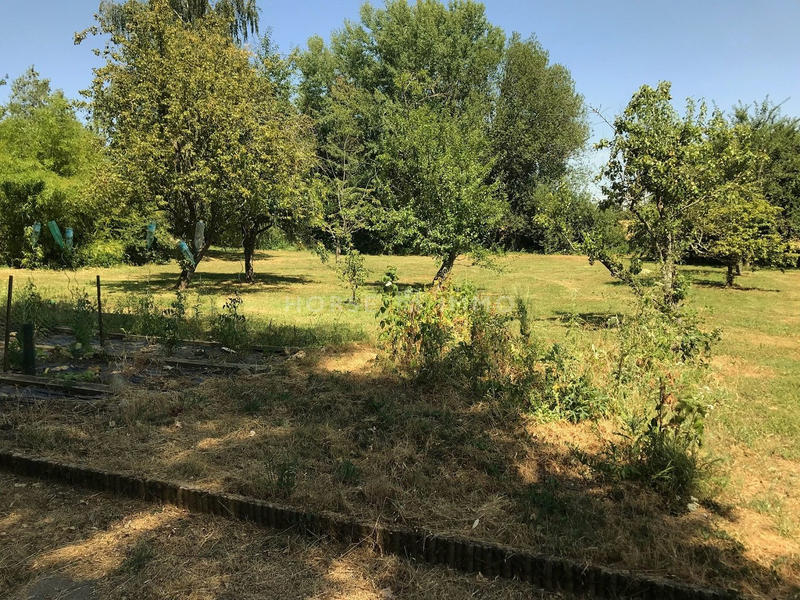 Maison - 250 m² - 7 pièces