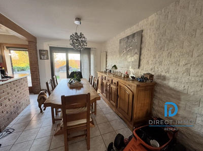 Maison - 90 m² - 5 pièces