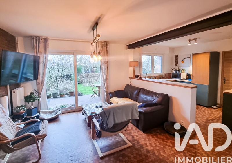 Maison - 94 m² - 5 pièces