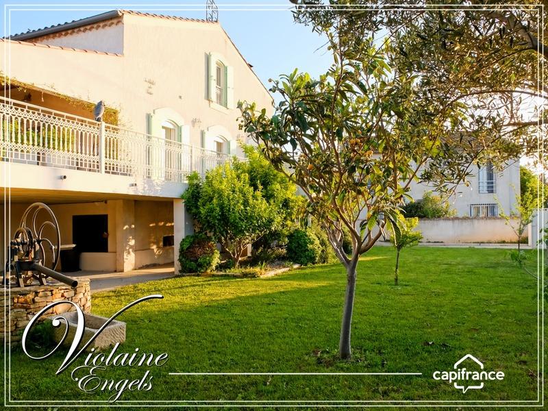 Maison - 184 m² - 9 pièces