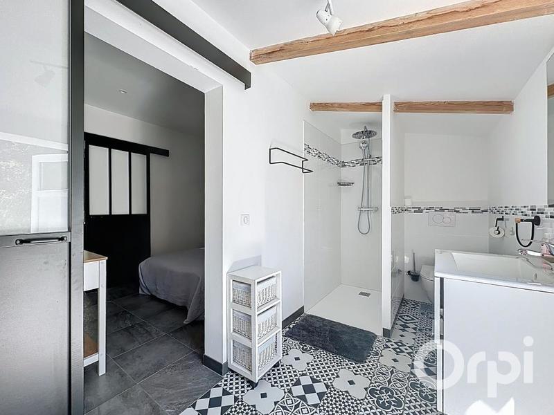 Maison - 185 m² - 6 pièces