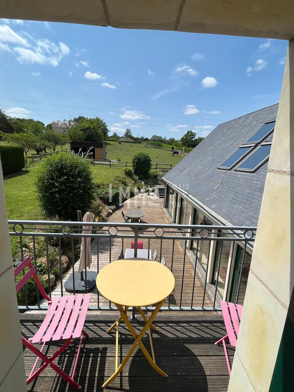 Villa - 273 m² - 11 pièces