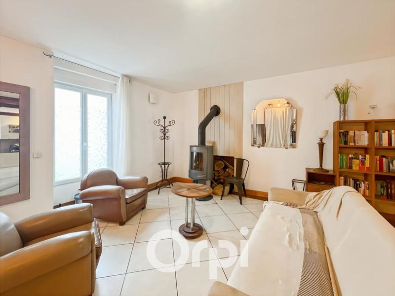 Maison - 159 m² - 6 pièces