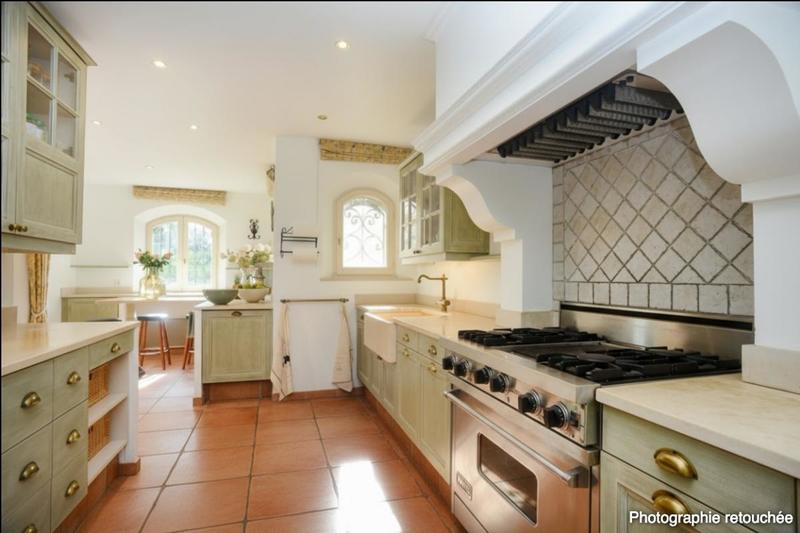 Maison - 436 m² - 8 pièces