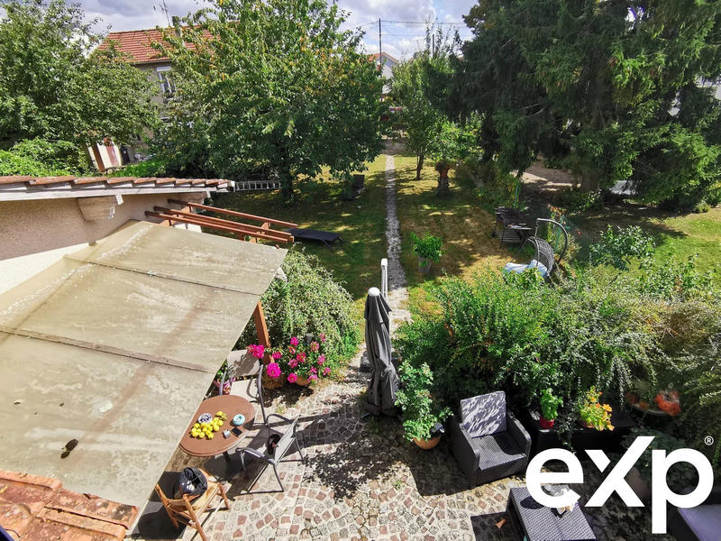 Maison - 80 m² - 5 pièces