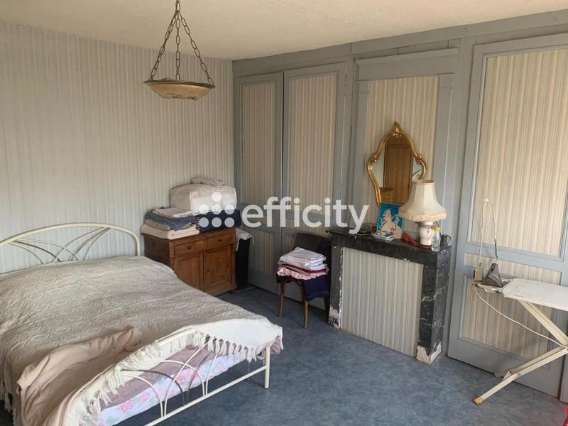 Maison - 205 m² - 5 pièces