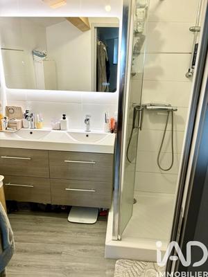 Maison - 93 m² - 4 pièces