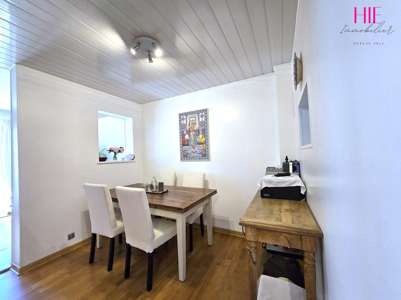 Maison - 80 m² - 5 pièces