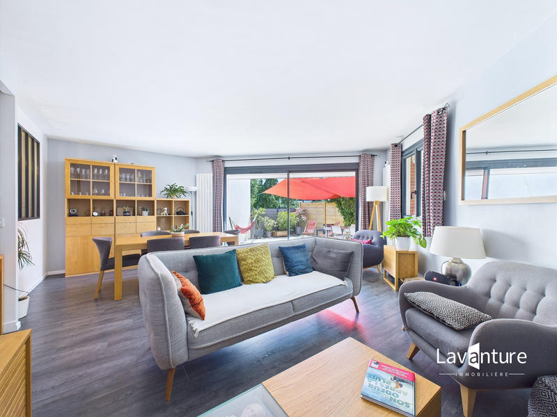 Maison contemporaine - 119 m² - 5 pièces