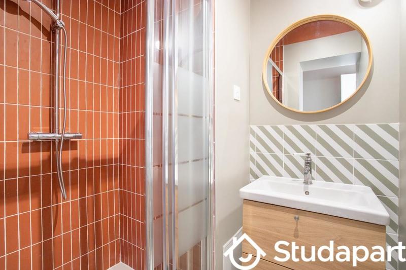 Chambre - 16 m² - 1 pièce