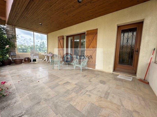 Maison - 165 m² - 5 pièces