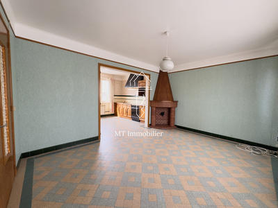 Maison - 97 m² - 6 pièces