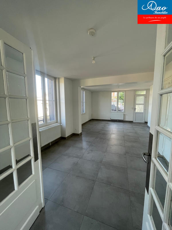 Appartement - 97 m² - 5 pièces