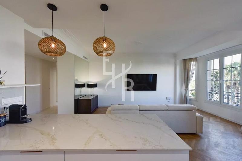 Appartement - 118 m² - 4 pièces