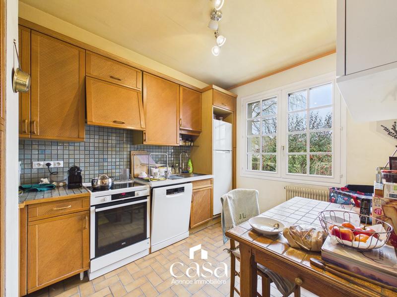 Maison traditionnelle - 128 m² - 6 pièces